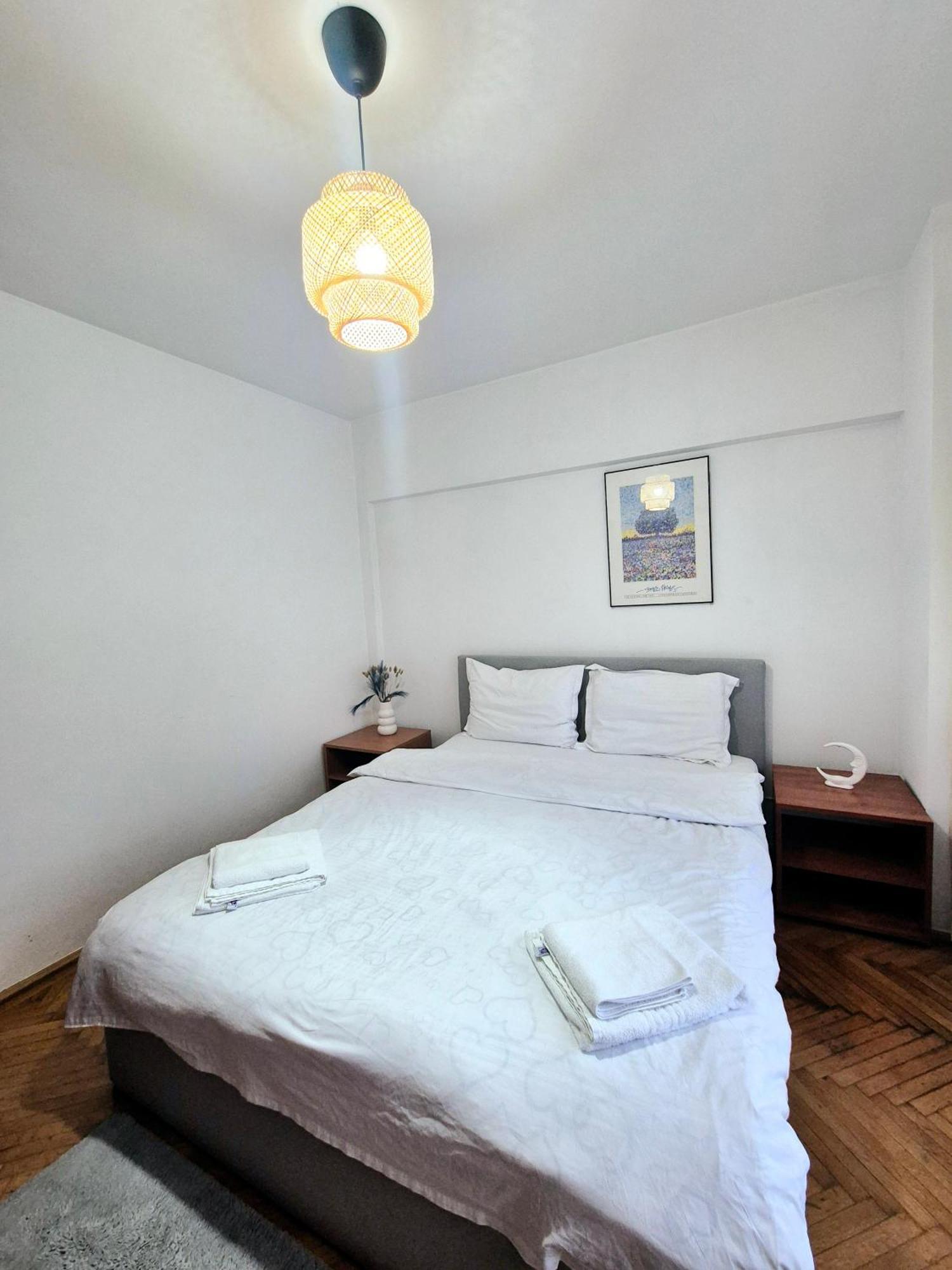 Tranquil Unirii Residence - Elegant & Spacious Living With Parking Steps From Parliament Bucareste Exterior foto